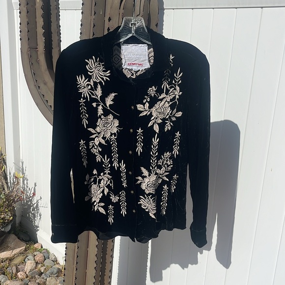 JOHNNY WAS Western Velvet Top - Picture 2 of 16